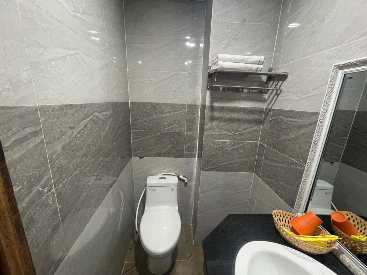 Hoa Anh Dao 2 Hotel Thuan An Esterno foto